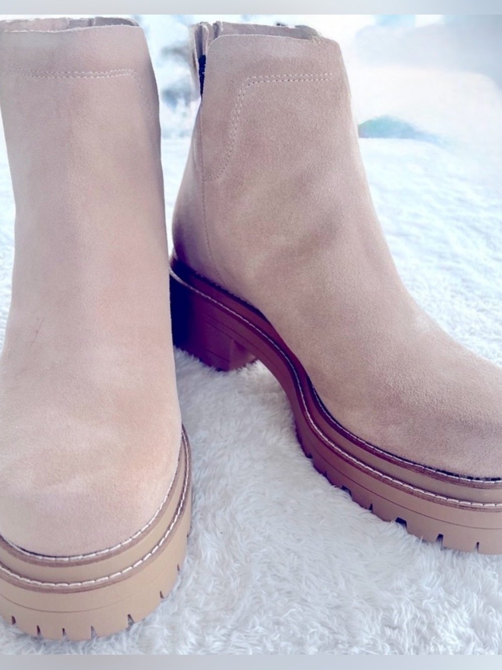 Gianni Bini 9 Griffyn Tan Suede Lug Sole Back Zip Ankle Boots Booties NWT